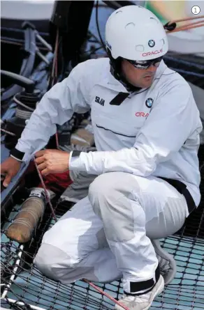  ?? ?? 1. Nel 2009 Slam realizza per il team di Coppa America Oracle BMW Racing delle cerate “stretch”ad alta tecnologia.