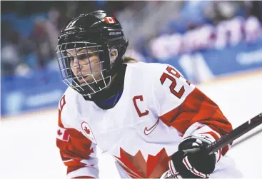  ?? BRENDAN SMIALOWSKI/AFP/GETTY IMAGES FILES ?? Canada’s lineup for the world championsh­ips is a mix of old and young, including
Marie-philip Poulin, whose knee injury kept her out of much of the 2019 tourney.