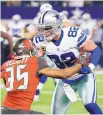  ?? MICHAEL AINSWORTH/ASSOCIATED PRESS ?? Tight end Jason Witten and his Cowboys teammates have clinched the NFC’s top seed.