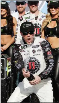  ?? AP/RICK SCUTERI ?? Kevin Harvick will attempt to win his fourth consecutiv­e NASCAR Monster Entergy Cup Series event today at Auto Club Speedway in Fontana, Calif.