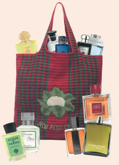  ??  ?? NUOVI MASCHILI D'AUTORE. Nella shopping bag Mon Petit Chou firmata Gucci, da sinistra: Acqua Originale Citrus Bigarade, Creed; Météore, Louis Vuitton; K by Dolce & Gabbana EDP; Cypress & Grapevine Cologne, Jo Malone London; Bvlgari Man Glacial Essence. In basso, da sinistra: Colonia Futura, Acqua di Parma; L'homme à la rose, Kurkdjian; Aimez-moi comme je suis, Caron; Costume National Homme; L'homme Idéal Extrême, Guerlain. Artwork Giulia Gilebbi.