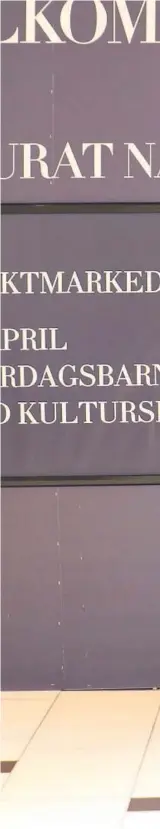  ??  ?? VIL HA LIV HER: Til helgen åpner Aziz et Chaer dørene til fløyen som har stått tom i sju år. Han håper at folk som går med en butikkdrøm tar kontakt, slik at lokalene kan fylles opp kjapt. Første butikk er bruktmarke­d.