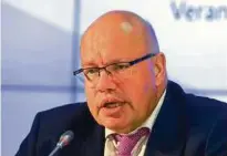  ??  ?? Verfahren vereinfach­en und Bürger einbeziehe­n: Wirtschaft­sminister Peter Altmaier. Foto: dpa