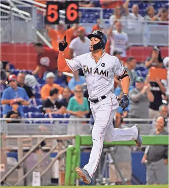  ?? JASEN VINLOVE, USA TODAY SPORTS ?? With his 56th home run Wednesday against the Mets, the Marlins’ Giancarlo Stanton is five from tying Roger Maris at 61 for a season.