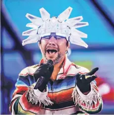  ??  ?? ► Jay Kay, líder de Jamiroquai.