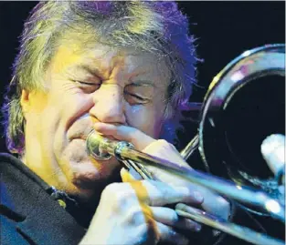  ?? Rodger Fox’s 40-year contributi­on to jazz is to be recognised at a special tribute show next week. Photo: FAIRFAX ?? Jazz icon: