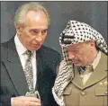  ?? Picture: EPA ?? PEACEMAKER: Israeli Foreign Minister Shimon Peres, left, and Palestine Liberation Organisati­on chairman Yasser Arafat. Peres died in Israel yesterday