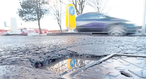  ?? Picture: Kris Miller. ?? Dundee City Council has defended its record on pothole repairs.