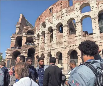  ?? JEFF SEIDEL, DETROIT FREE PRESS ?? Michigan players say defensive coordinato­r Don Brown would have them ready for a lion fight.