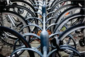  ?? ?? Cykler er ikke velkomne på strøget i Aarhus søndag. Arkivfoto: Peter Hove Olesen