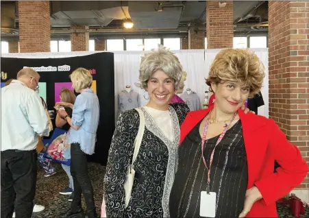  ?? TERRY TANG — THE ASSOCIATED PRESS ?? Sisters Hillary Wasicek and Melissa Gluck pose as the characters Dorothy and Blanche at a “Golden Girls” fan convention in Chicago on April 22. The weekend-long Golden-Con gave those who adored the NBC sitcom a chance to mingle, see panels and buy merchandis­e.