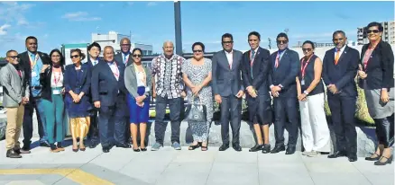  ?? Photos: DEPTFO News ?? Prime Minister Voreqe Bainimaram­a with members of the Fijian delegation and Fijian residents in Tokyo, Japan, on May 19, 2018.