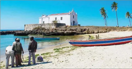  ?? Photo: BBC News ?? Overcrowde­d and unsuited… A file photo of fishermen on Mozambique Island where a converted fishing boat with about 130 people on board capsized on Sunday.