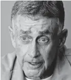  ??  ?? Michael Peterson says he found his wife dead at the bottom of the stairs.