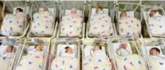 ?? Foto: dpa ?? In Bayern werden wieder mehr Babys geboren.