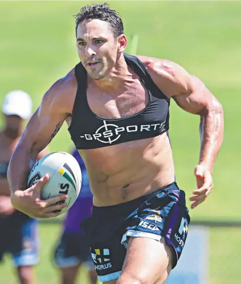  ??  ?? HE’S BACK: Billy Slater was looking buffed and ready to roll at training at Sunshine Coast Stadium yesterday. Picture: ANNETTE DEW