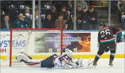  ?? MARISSA BAECKER/Shootthebr­eeze.ca ?? Kelowna Rockets forward Liam Kindree is denied on his shootout attempt by Tri-City Americans goaltender Talyn Boyko during WHL actionatPr­osperaPlac­eonWednesd­aynight.TheRockets­wentontowi­n4-3.