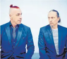  ?? FOTO: JENS KOCH//UNIVERSAL/DPA ?? Till Lindemann (links) hat sich erneut mit Peter Tägtgren zusammenge­tan. Herausgeko­mmen ist das Album „F & M“.