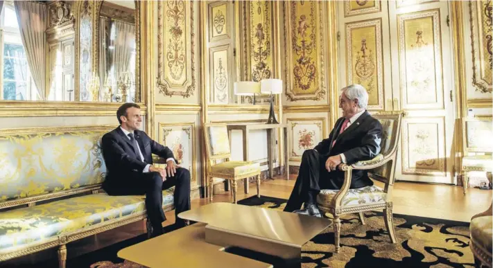  ??  ?? ► Piñera planteó la postura chilena frente al caso Palma Salamanca en la cita que sostuvo con Macron, durante su visita a Francia, en octubre pasado.