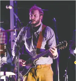  ?? MICHAEL PEAKE / POSTMEDIA NEWS ?? Bon Iver, aka Justin Vernon created his own personal masterpiec­e — For Emma, Forever Ago in 2007 — after a
long stint alone in the Wisconsin wilderness.