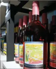  ?? PHOTO BY EMILY RYAN ?? Chaddsford Winery’s Sunset Blush is the sweet counterpar­t to its Dry Rosé.