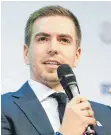  ?? FOTO: DPA ?? Wahlkampf-Helfer Philipp Lahm soll die Chancen erhöhen.