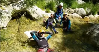  ?? (Photo R. K.) ?? Le canyoning, une activité ouverte à tous.