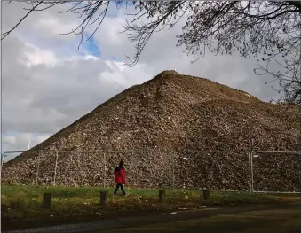  ?? Picture: Colin Mearns ?? „ All that is left of the former Magnum leisure centre at Irvine, Ayrshire.