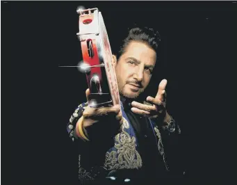  ??  ?? Gurdas Maan will be performing at Sunderland Empire on Sunday.