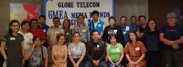  ?? CONTRIBUTE­D PHOTO ?? GLOBE Telecom officials with some local media during the briefing on the 2019 Globe Media Excellence Awards at L’fisher Hotel in Bacolod City yesterday.