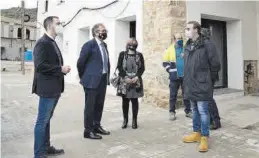  ??  ?? José Martí comprobó en Ribesalbes las obras acometidas en el albergue.