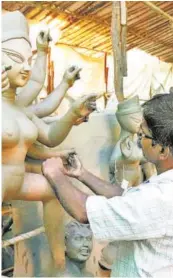  ?? ?? Low-key celebratio­ns, smaller pandals for Durga Puja — slated to begin on October 11 — have led to demand for smaller idols that are three to six feet high, on an average