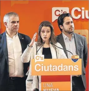  ?? ALEJANDRO GARCÍA / EFE ?? Arrimadas en su comparecen­cia de ayer tras hacerse público el acuerdo