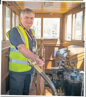  ?? PHOTO: DAVID KENNEDY ?? Volunteer Tony Steele at the wheel.