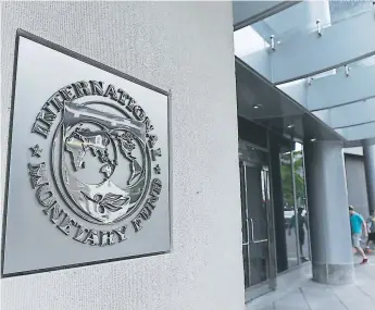  ?? FOTO: EL HERALDO ?? El directorio del FMI conocerá a finales de octubre el informe de la quinta y sexta revisión del acuerdo stand by 2014-2017 vigente con Honduras.