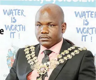  ??  ?? Bulawayo mayor Solomon Mguni