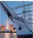  ?? FOTO: DPA ?? Die „Gorch Fock“Ende Mai im Hafen von Stralsund.