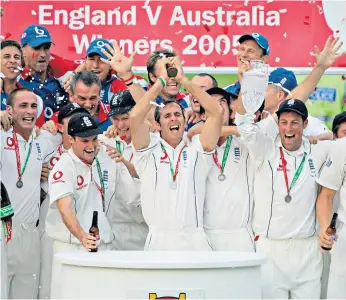  ??  ?? Comeback kings: Michael Vaughan celebrates Ashes success in 2015 and (below) team psychologi­st David Young, who needs to lift the players as he did during World Cup