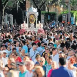  ?? JOSUÉ CORREA ?? Bajada de la Virgen de la Cinta a La Merced el pasado mes de agosto.