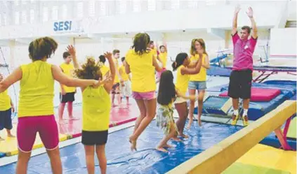  ?? DIVULGAÇÃO ?? Ensaio na colônia de férias do Sesi Duque de Caxias: brincadeir­as lúdicas e educativas para a garotada