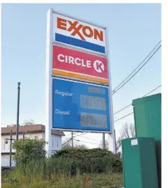  ?? PHOTO AFP ?? La Caisse de dépôt et placement a notamment accru de 29 % sa participat­ion dans le géant ExxonMobil.