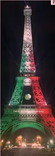  ??  ?? 1. Gianluigi Buffon, 40 anni, e la compagna Ilaria D’Amico, conduttric­e tv su Sky2. La Tour Eiffel illuminata in onore dell’Italia per la vittoria all’Europeo 2016 contro la Spagna3. La presentazi­one di Zlatan Ibrahimovi­c al Psg nel luglio 20124. La presentazi­one di Neymar l’anno scorso con speciale illuminazi­one della Tour Eiffel 2