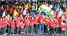  ??  ?? Commonweal­th Games flag bearer M C Mary Kom leads the Indian Contingent during the closing ceremony at Gold Cost on Sunday.