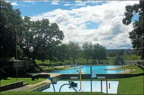  ?? NICHOLAS BUONANNO - MEDIANEWS GROUP FILE ?? The municipal pool in Lansing Park on James Street in Cohoes is scheduled to open July 5.