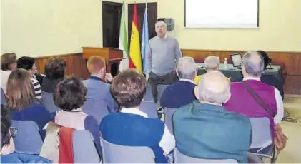  ?? EL PERIÓDICO ?? Una ponencia impartida por Domingo Quijada, en una edición anterior.