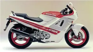  ??  ?? Below: How the CBR600FJ would have looked originally in 1989