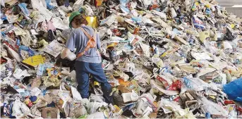  ??  ?? Depuis un an, quelque 865 tonnes de matières recyclable­s ont été récoltées dans le Restigouch­e. - Archives