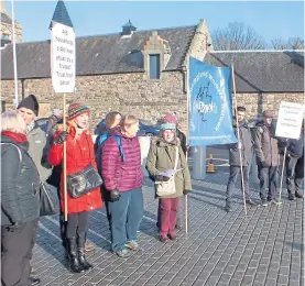  ??  ?? Members of the SUWN outside Holyrood.