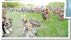  ?? (Supplied image) ?? A huge crowd attended the University of Saskatchew­an’s Graduation Powwow on May 29.