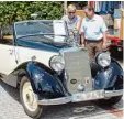  ??  ?? Der Mercedes 170 V8 aus dem Jahr 1939 gehört Michaela und Hermann Lackner.